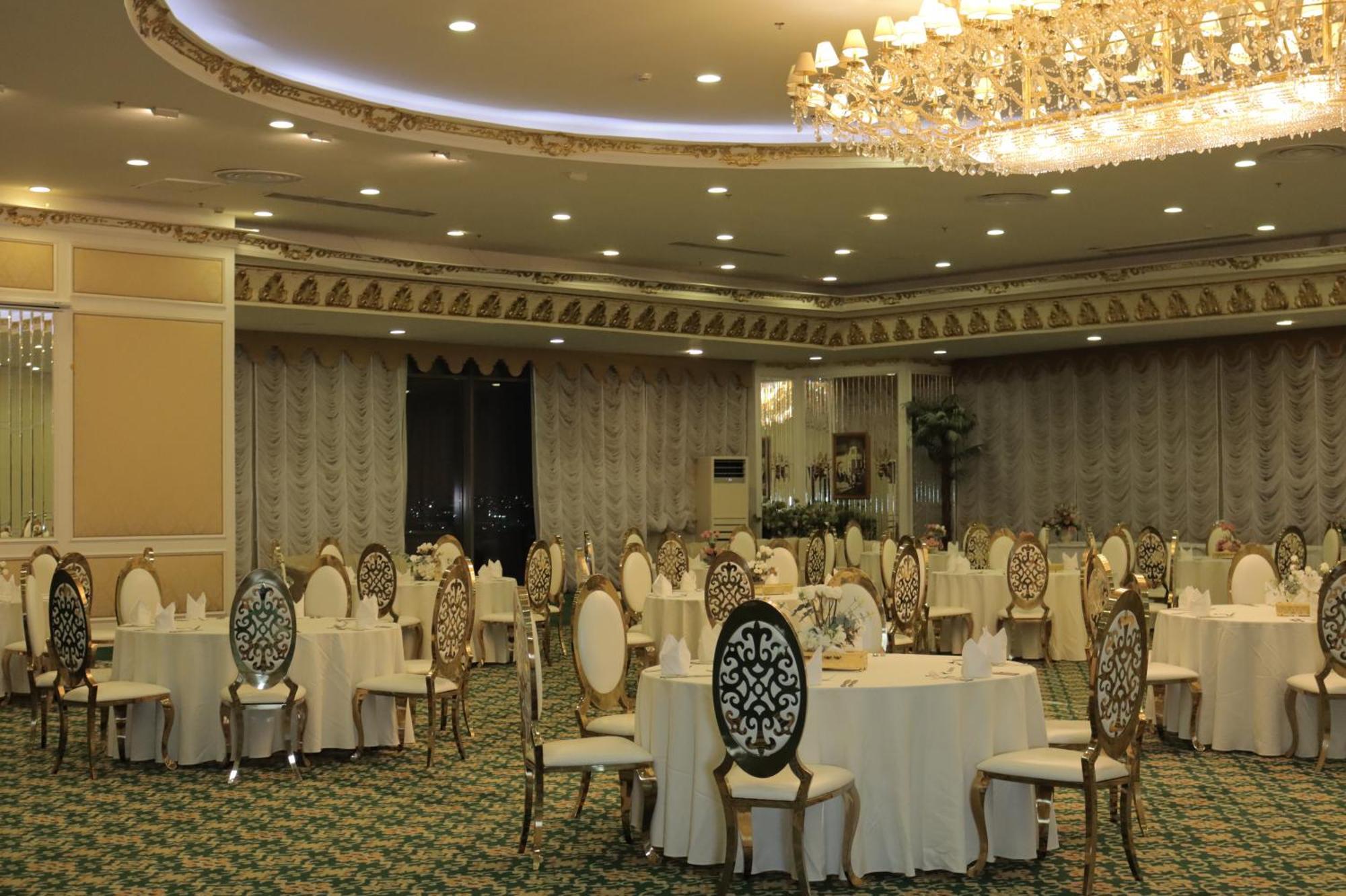 فندق المنزل الخبر المظهر الخارجي الصورة The ballroom