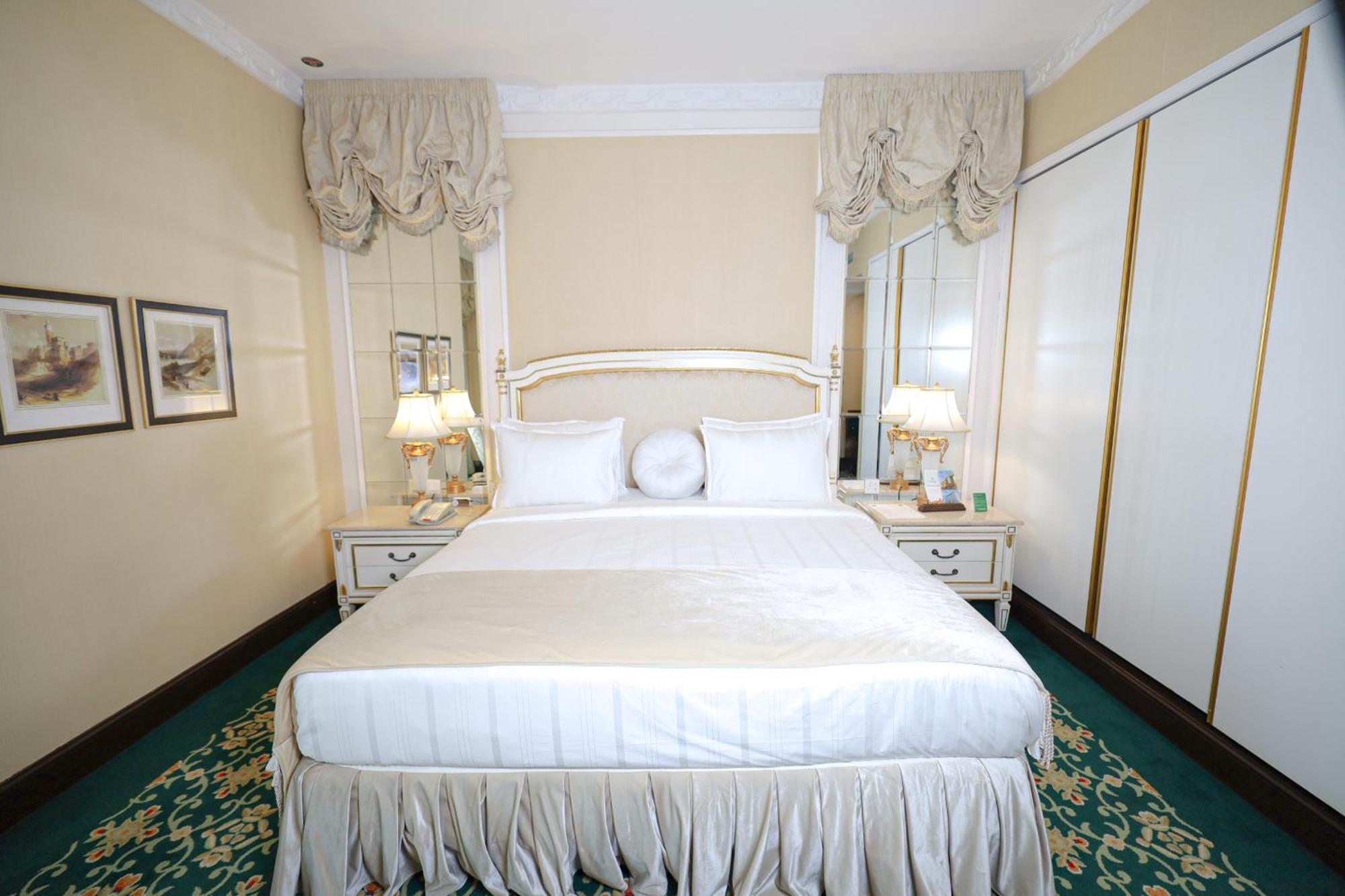 فندق المنزل الخبر المظهر الخارجي الصورة A bedroom at the hotel