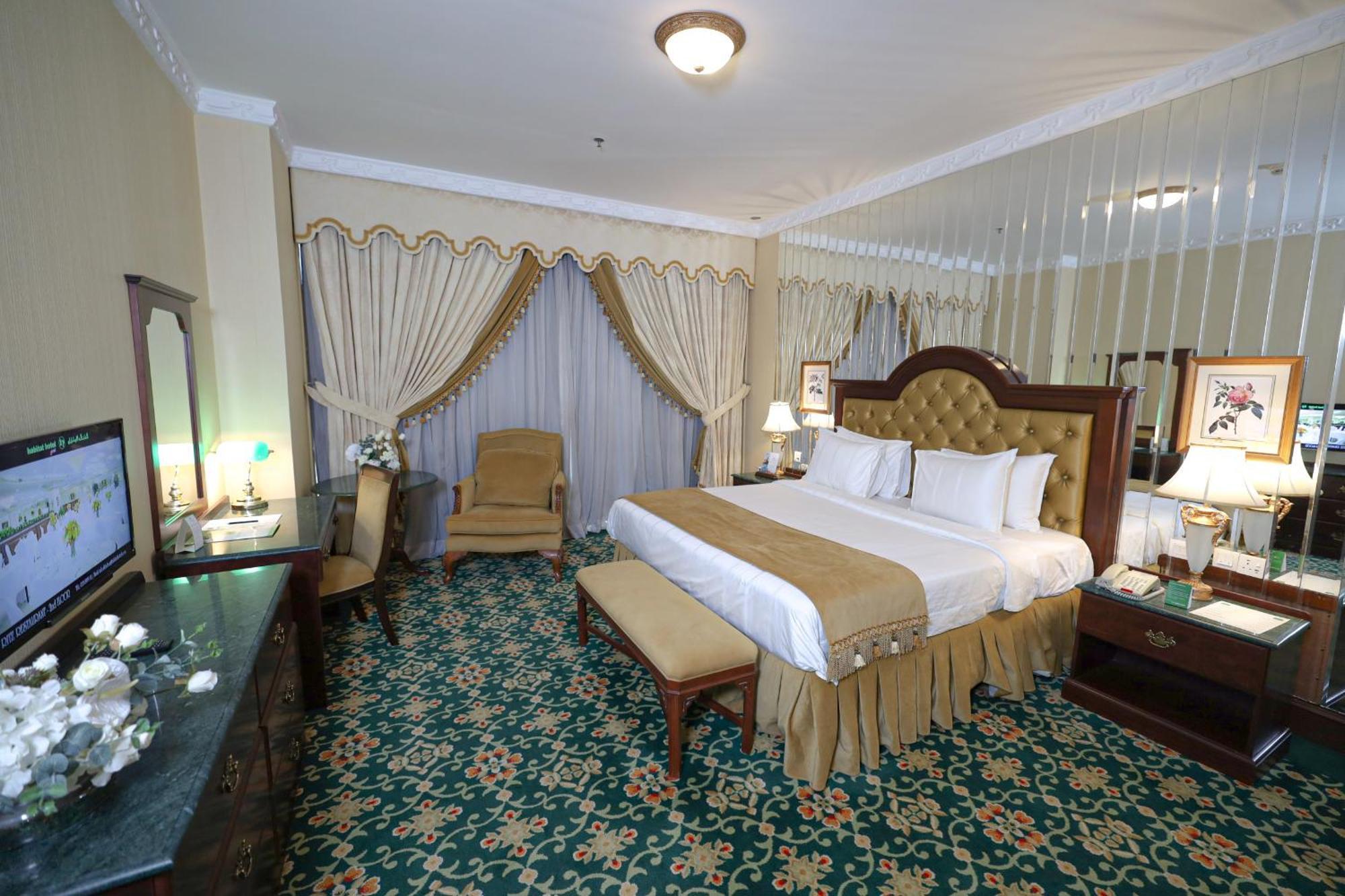 فندق المنزل الخبر المظهر الخارجي الصورة A bedroom at the hotel