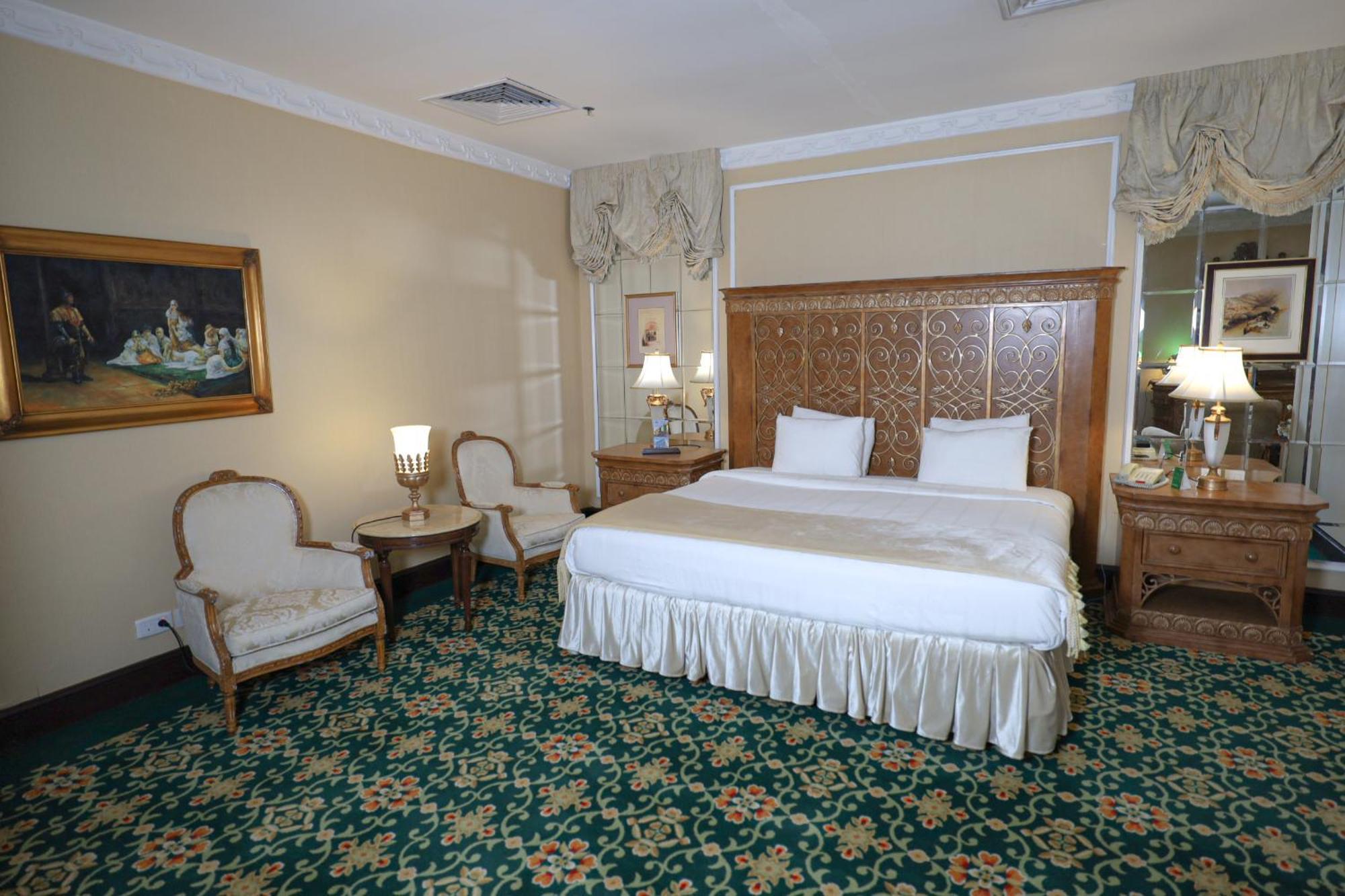فندق المنزل الخبر المظهر الخارجي الصورة A bedroom at the hotel