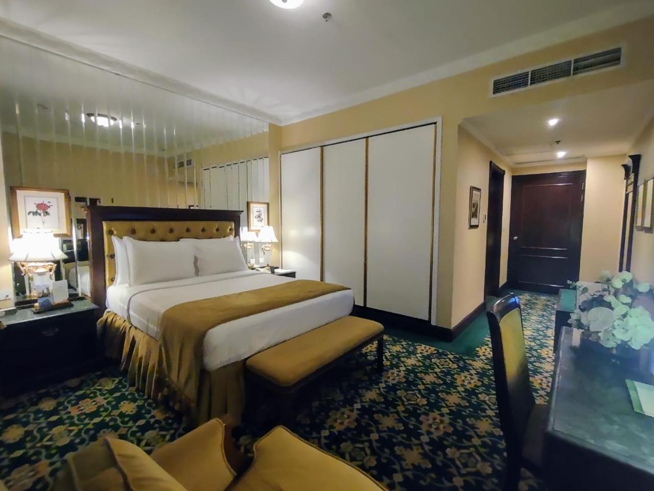 فندق المنزل الخبر المظهر الخارجي الصورة A room at the hotel